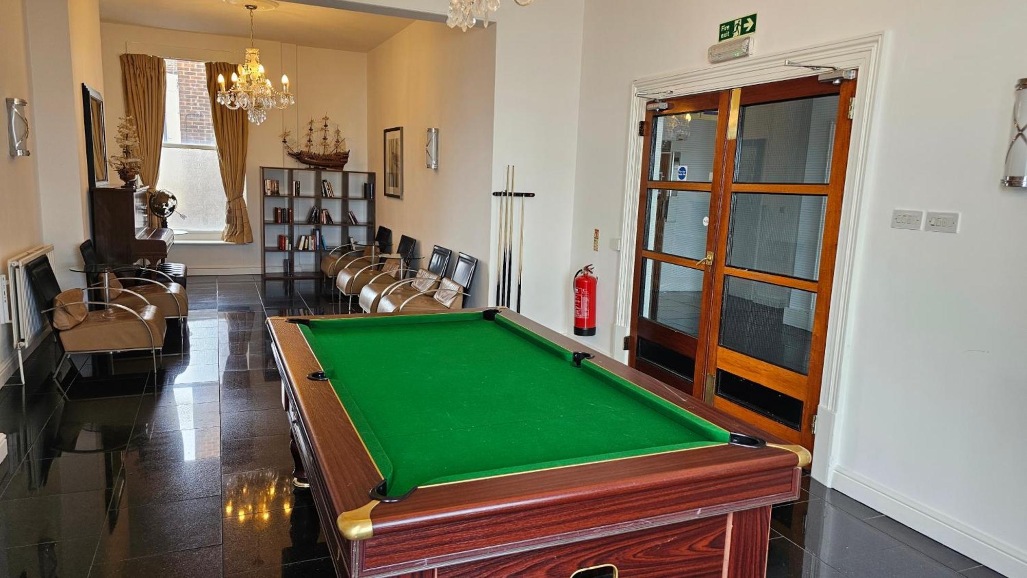 The Strand Hotel イーストボーン エクステリア 写真
